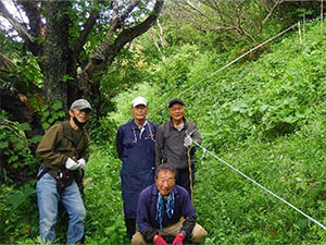 23,５ NPO TSKI緑の保全事業・ヤマユリの会で地道な活動